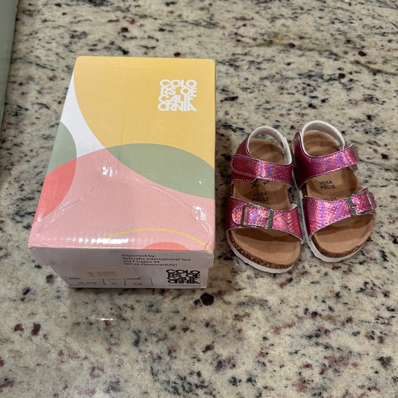 Colors of California Pink Metallic Kids Sandals size 21 / 5.5 - Picture 5 of 6